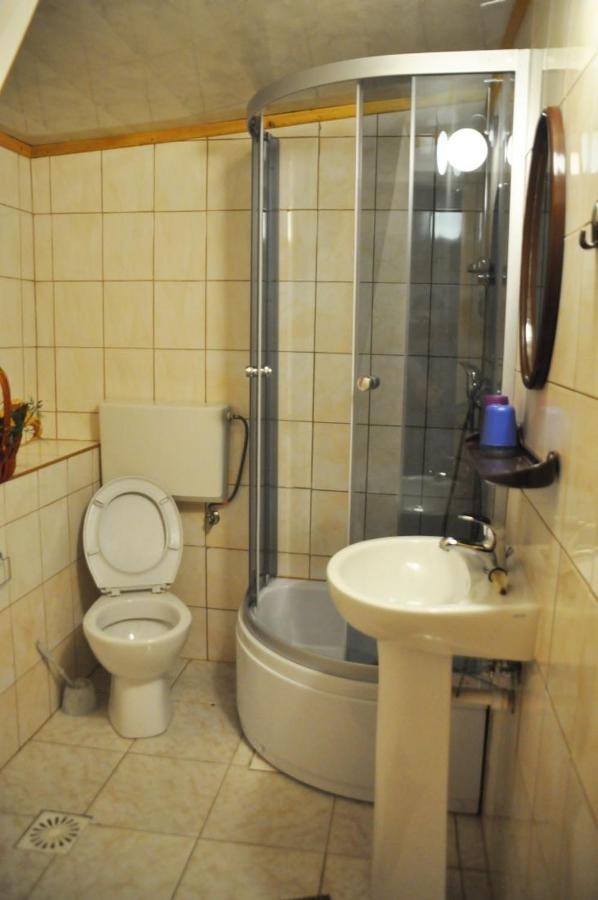 Dom Wczasowy Dwa Swiaty Appartement Bukowina Tatrzańska Buitenkant foto